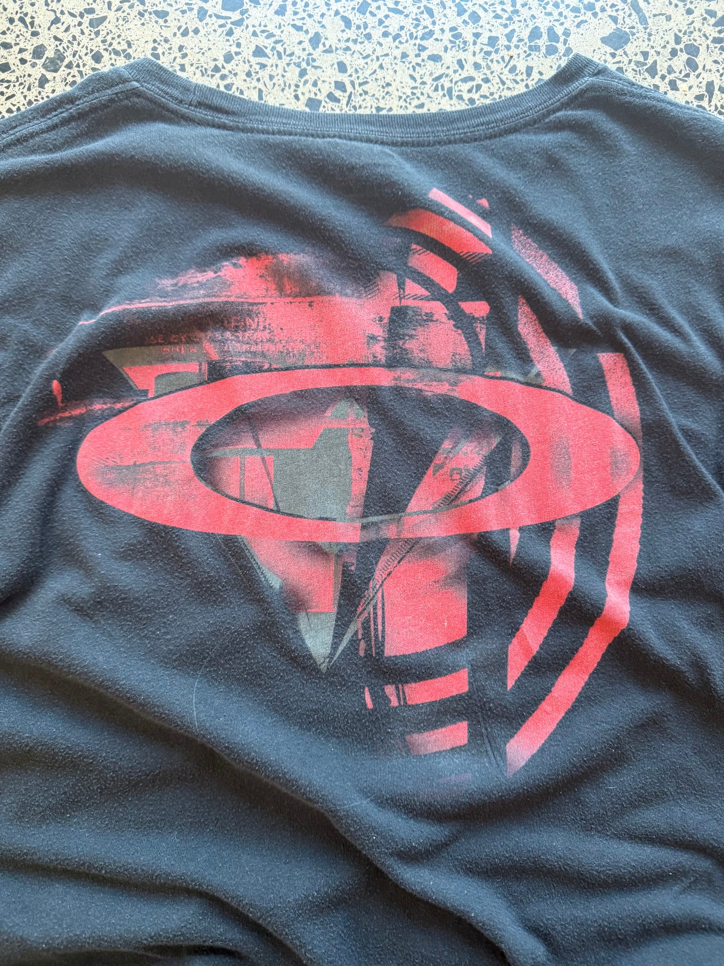 Vintage Oakley black long sleeve t-shirt with bold white sleeve and chest logos. Size XL. Skate & Y2K streetwear