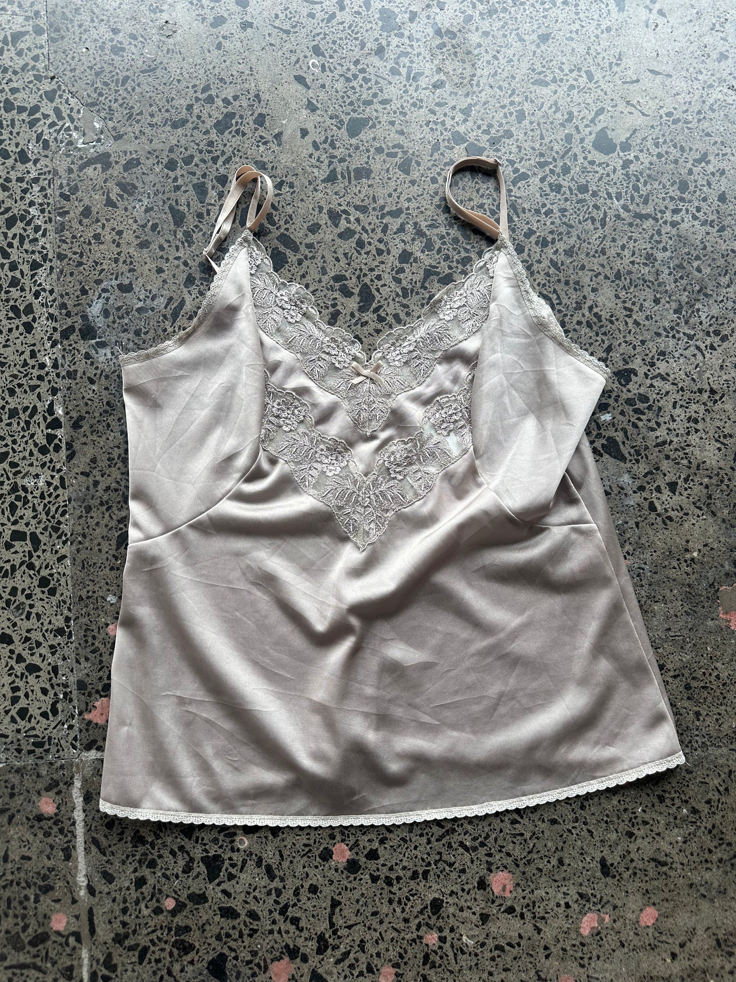 White lace cami XL