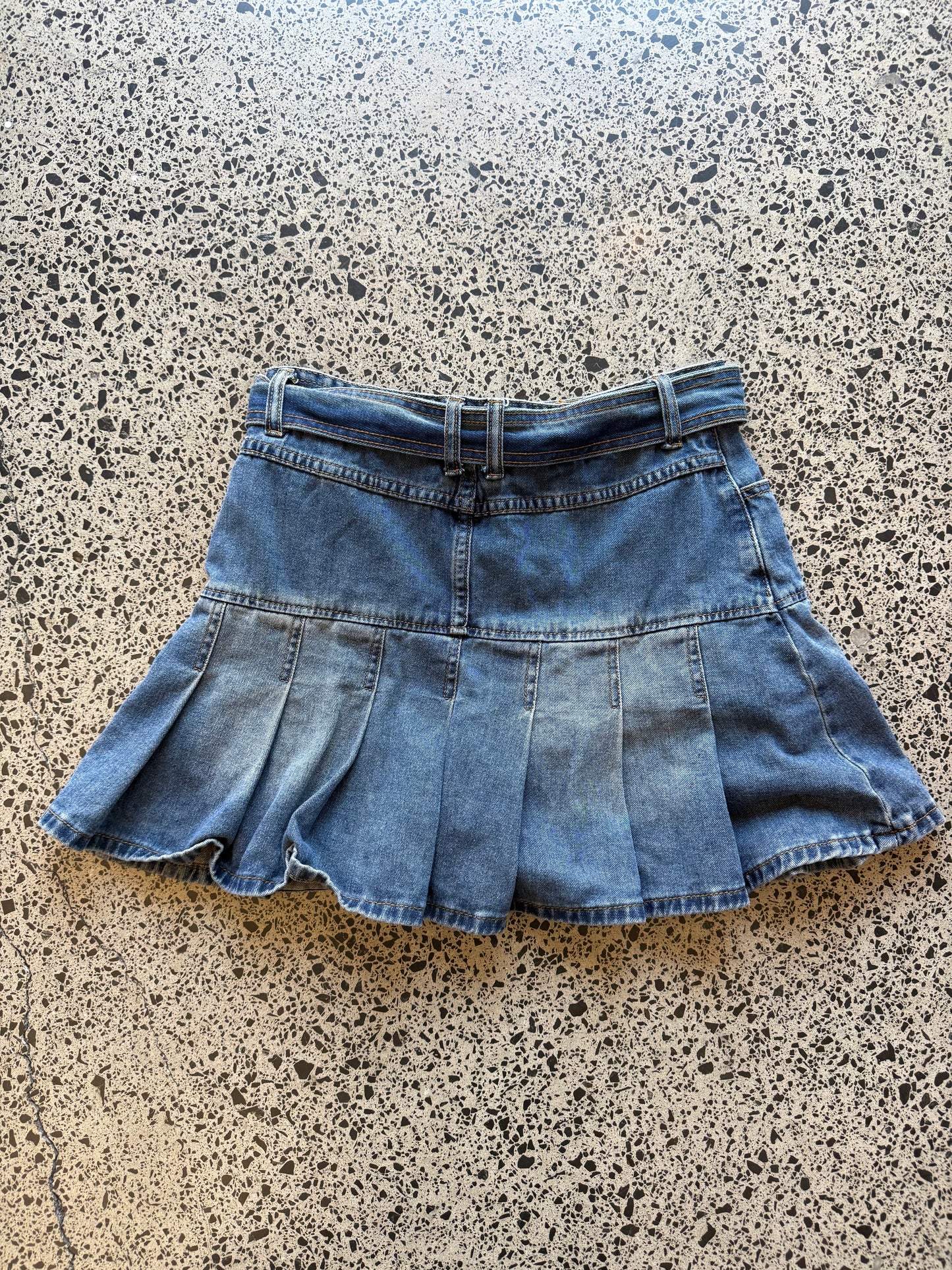 Pleated Denim Mini Skirt with Belt - S