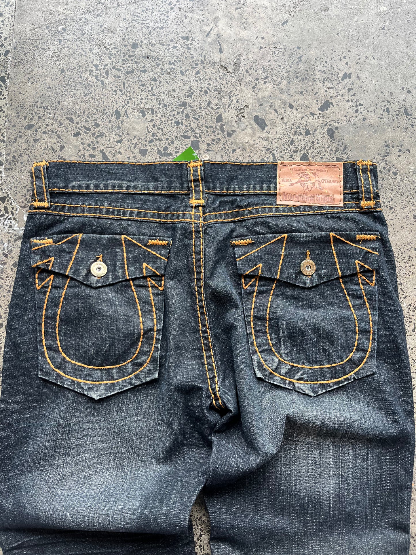 Dead stock True Religion Jeans - 40W x 36L (2XL)