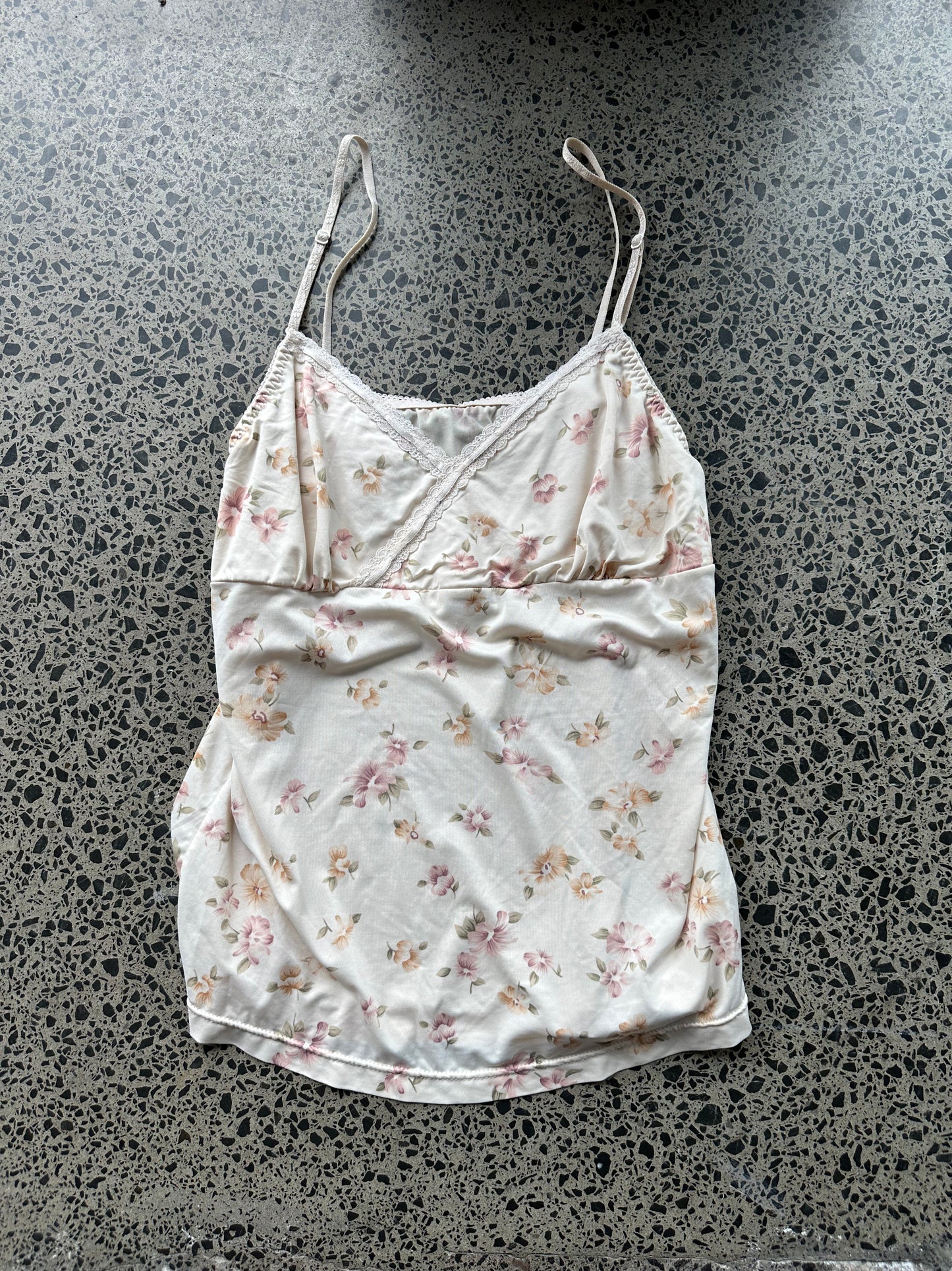 White lace cami S flower