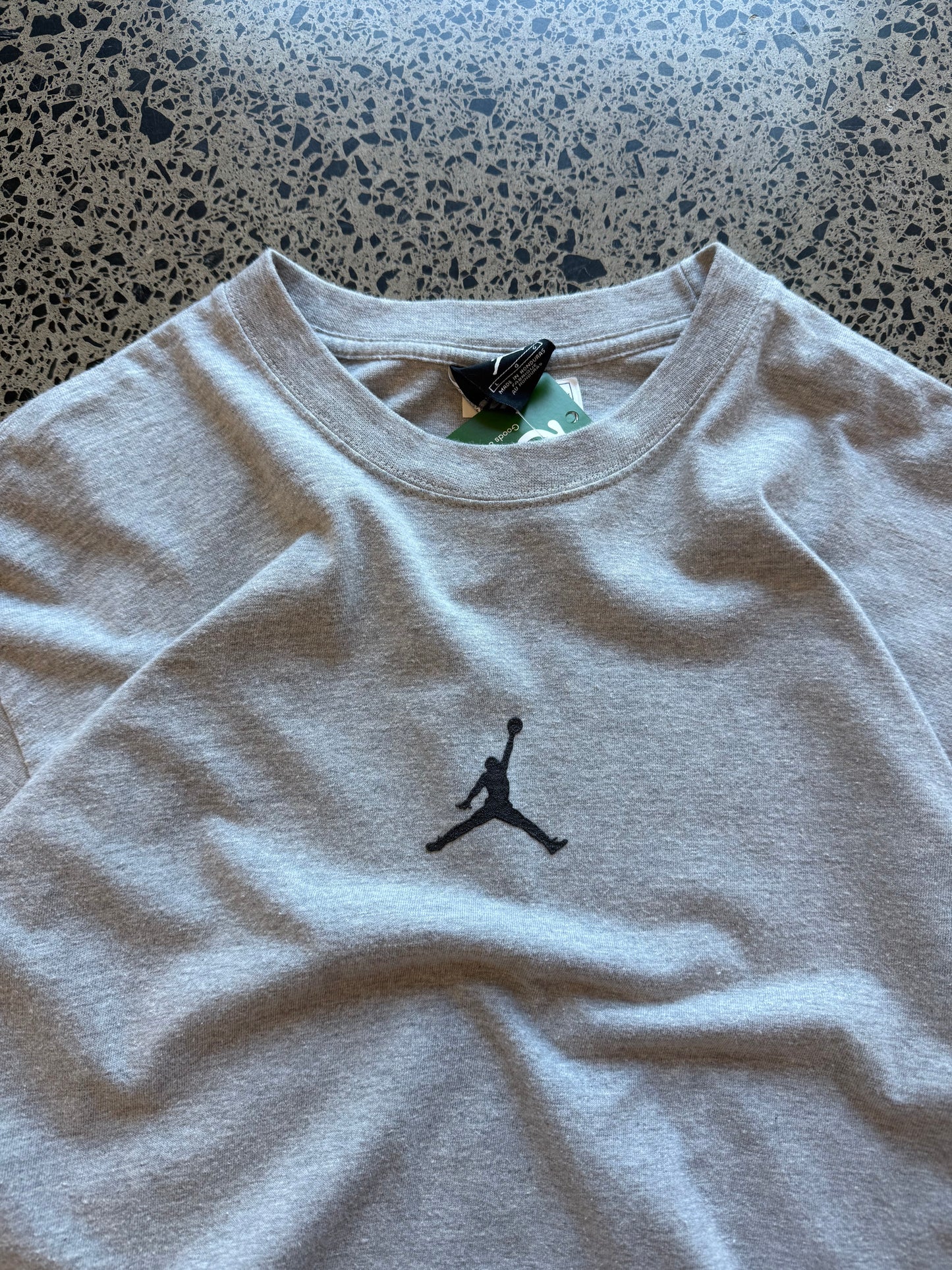 2006 Air Jordan Logo Tee - L