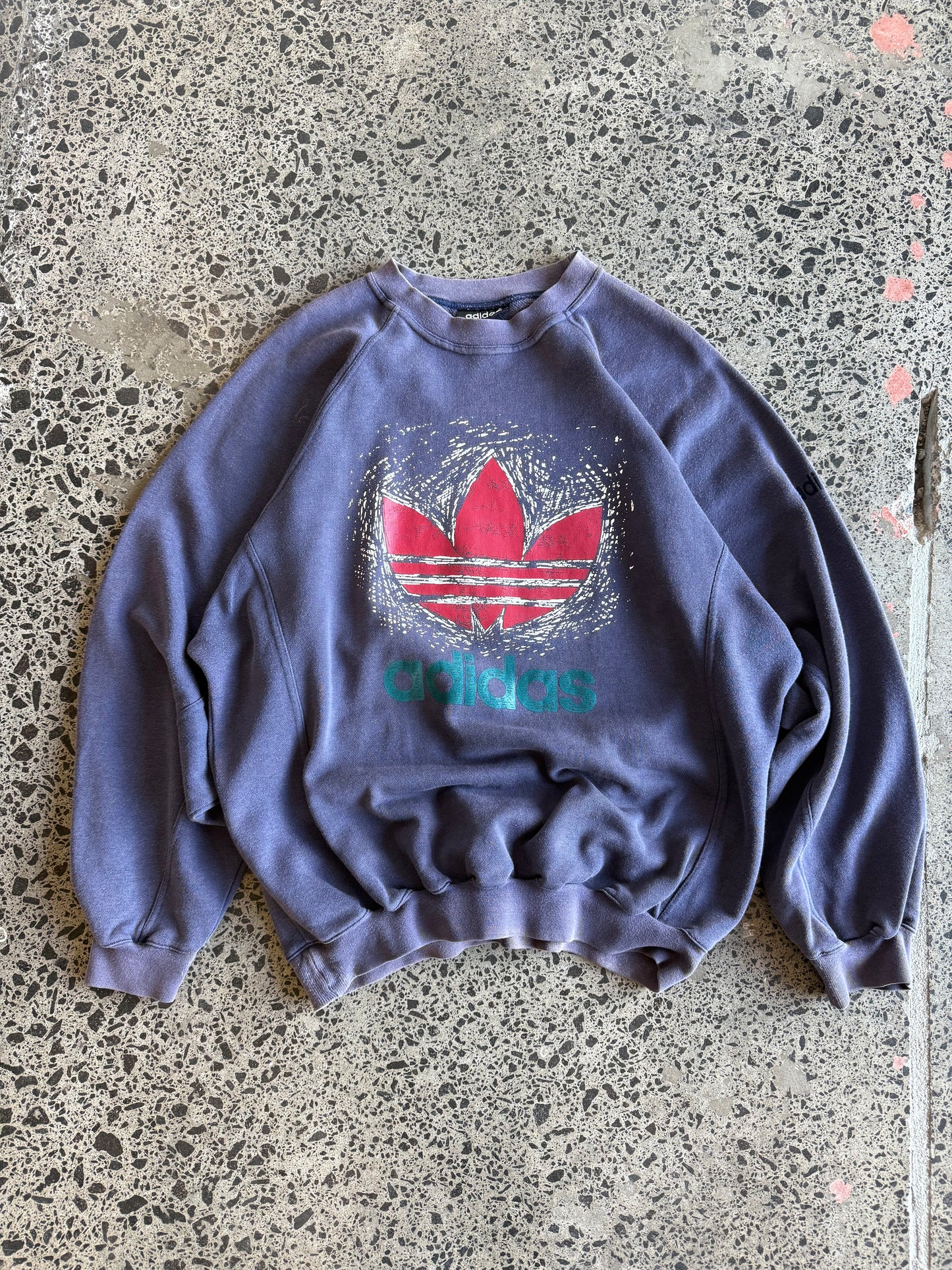 2000's Adidas Logo Crewneck - L