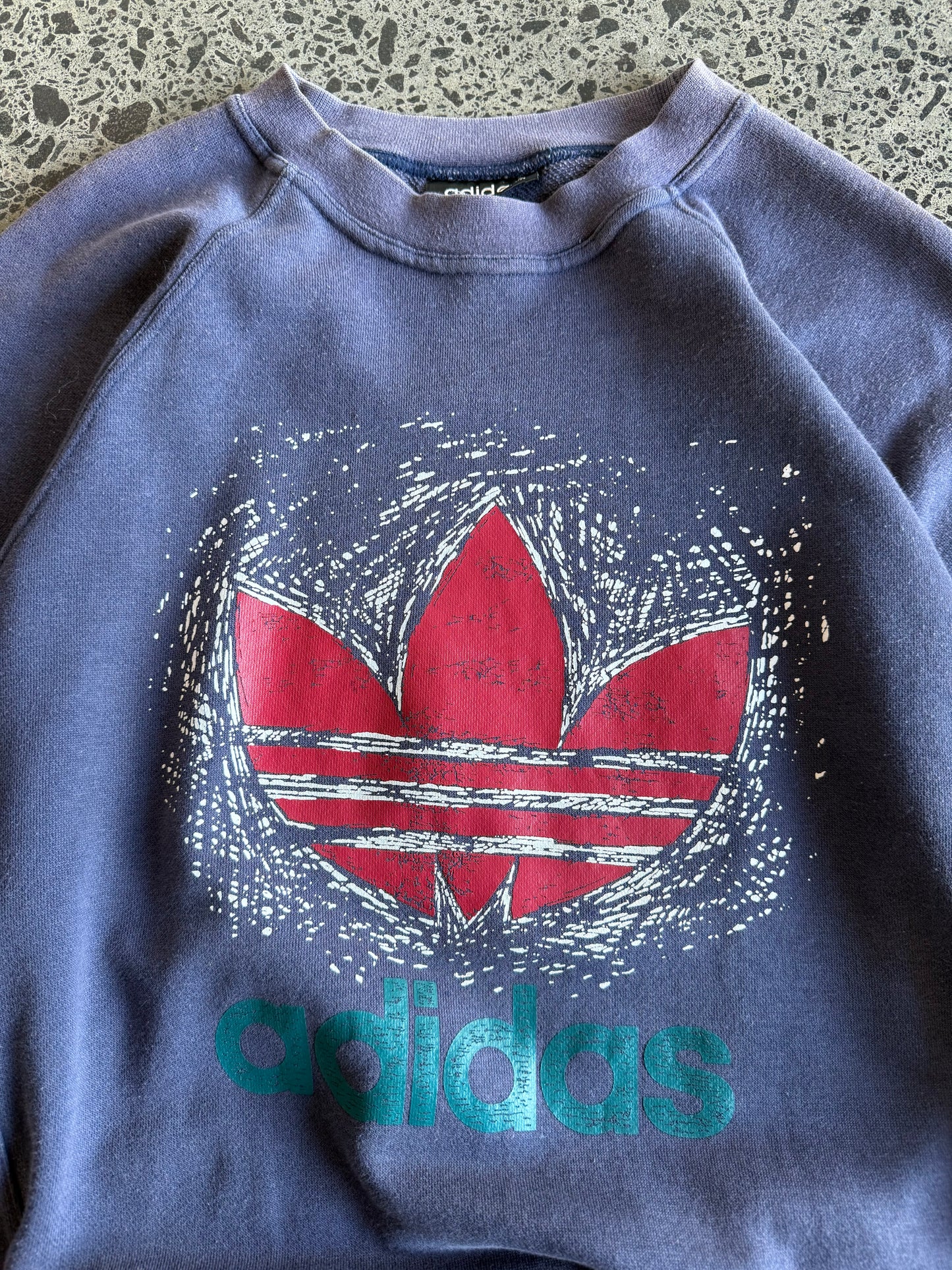 2000's Adidas Logo Crewneck - L