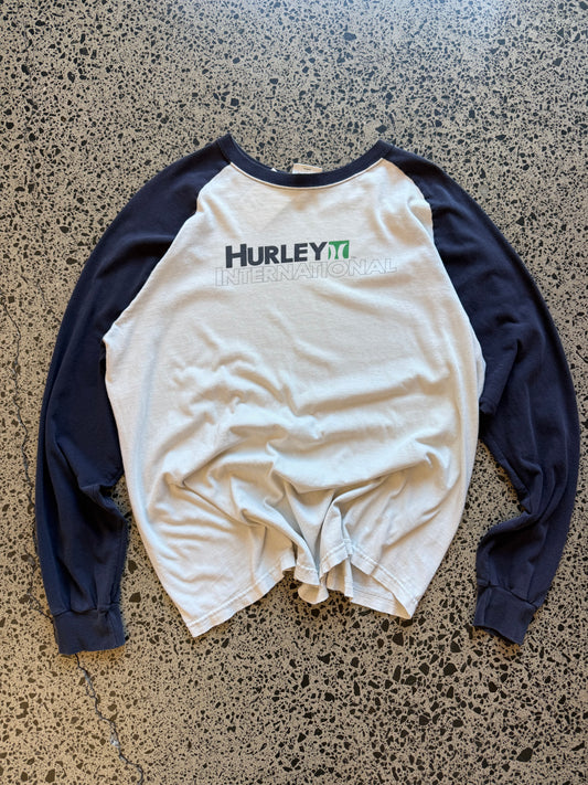 Y2K Hurley black long sleeve t-shirt with small chest logo. Size M. Minimalist surf/skate