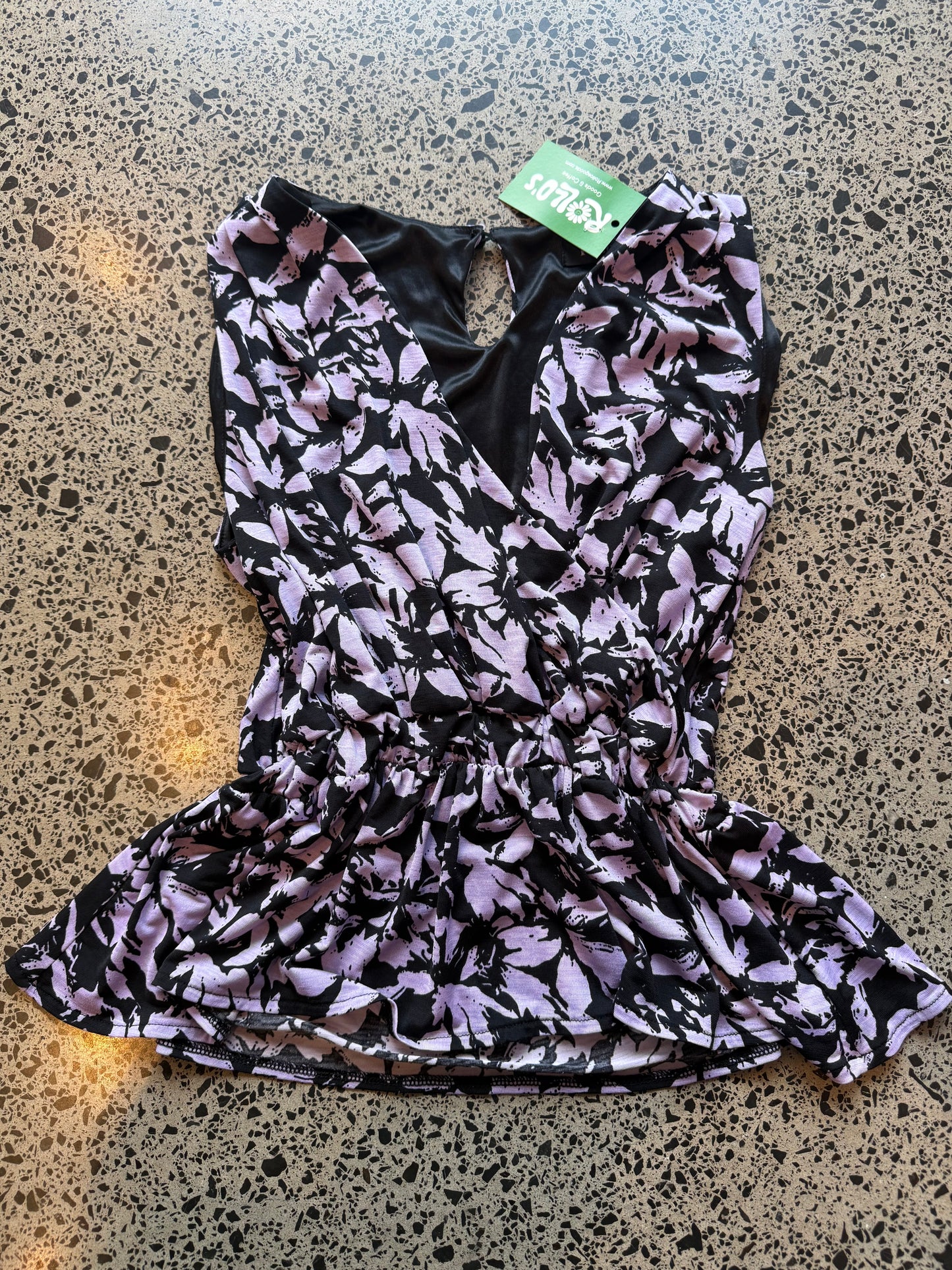 Black & Pink Scrunch Top - S