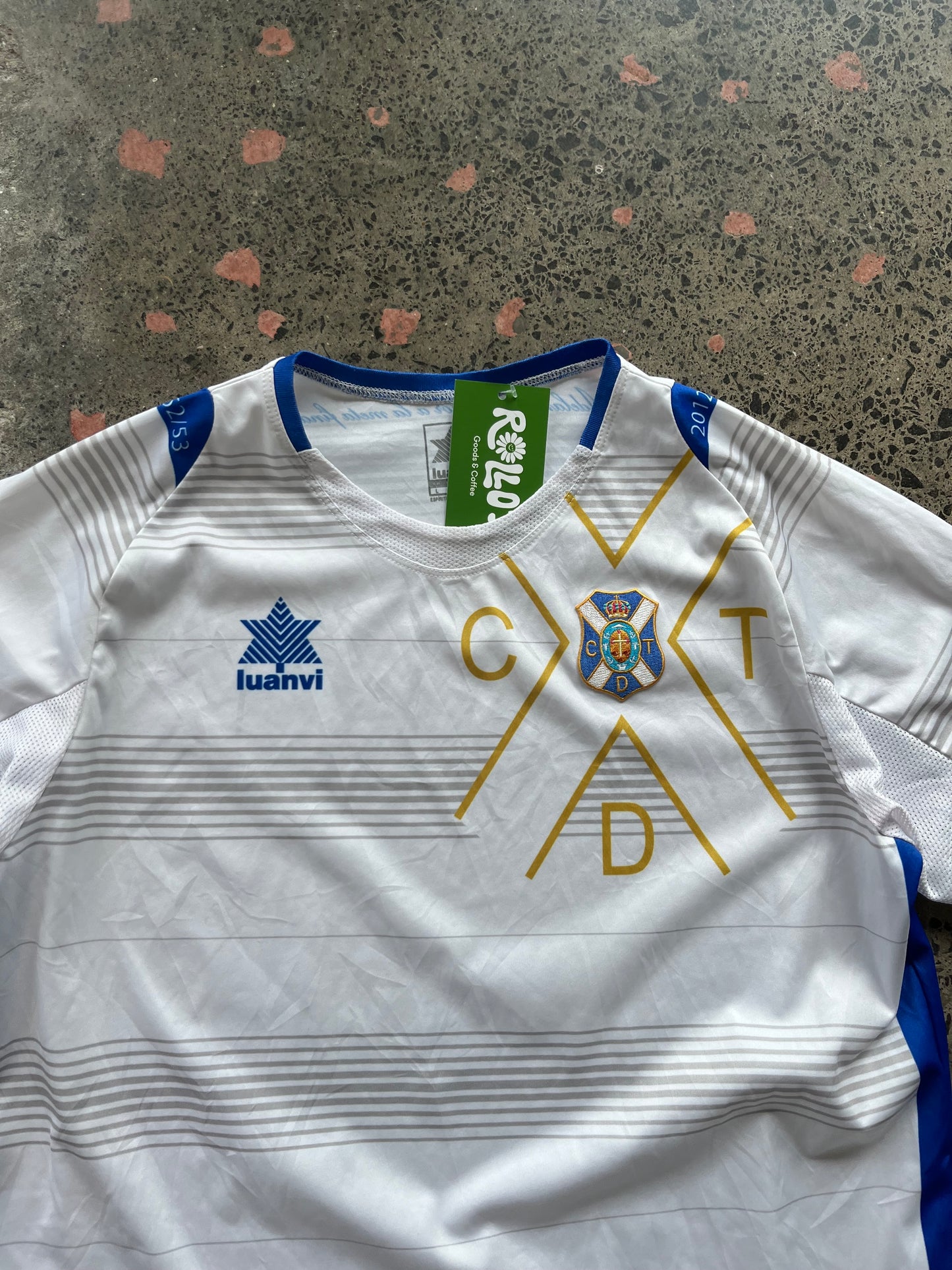 2012/13 Tenerife Home Football Kit - Large