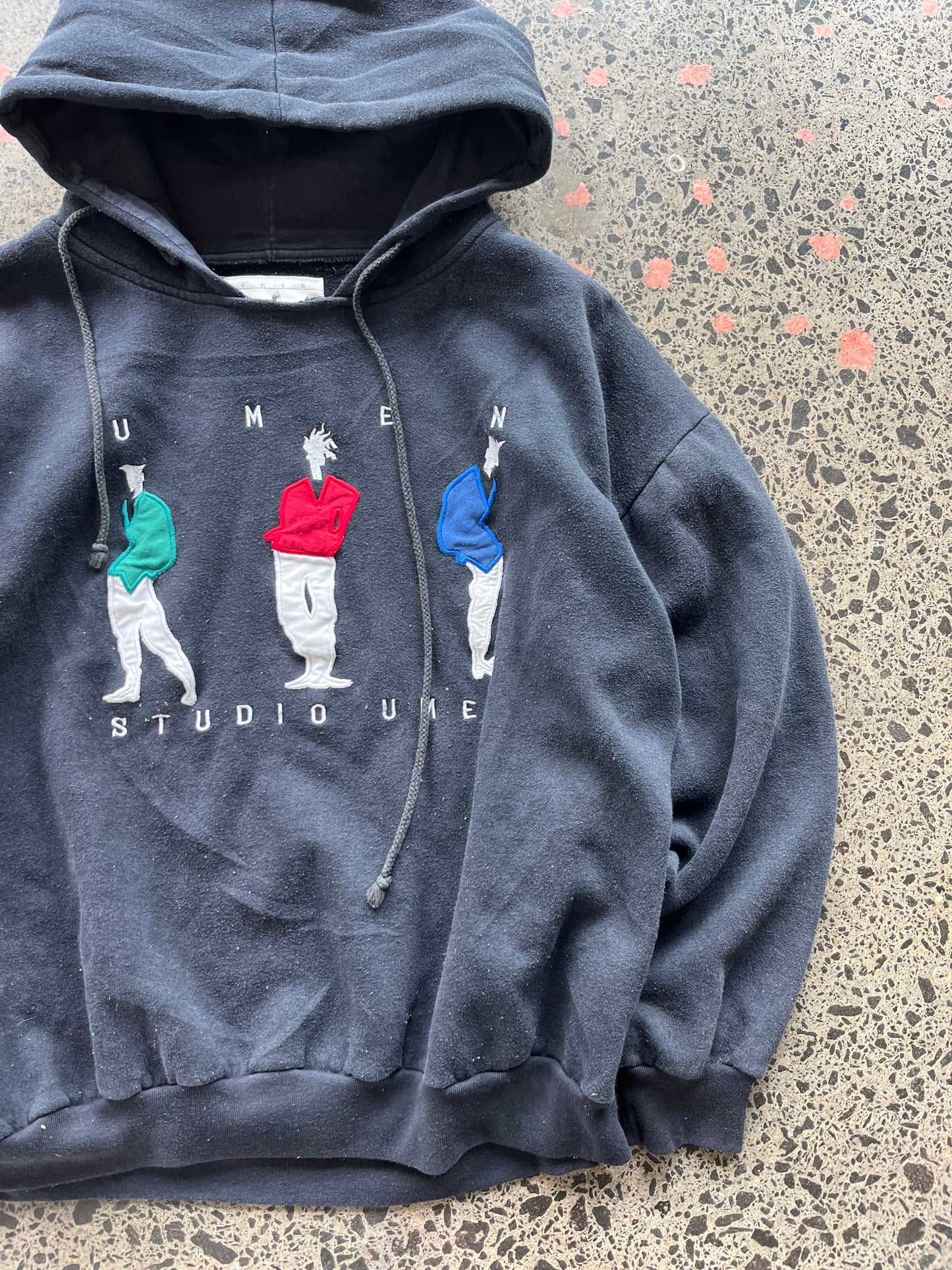 Embroidered Umen Studio Hoodie - L