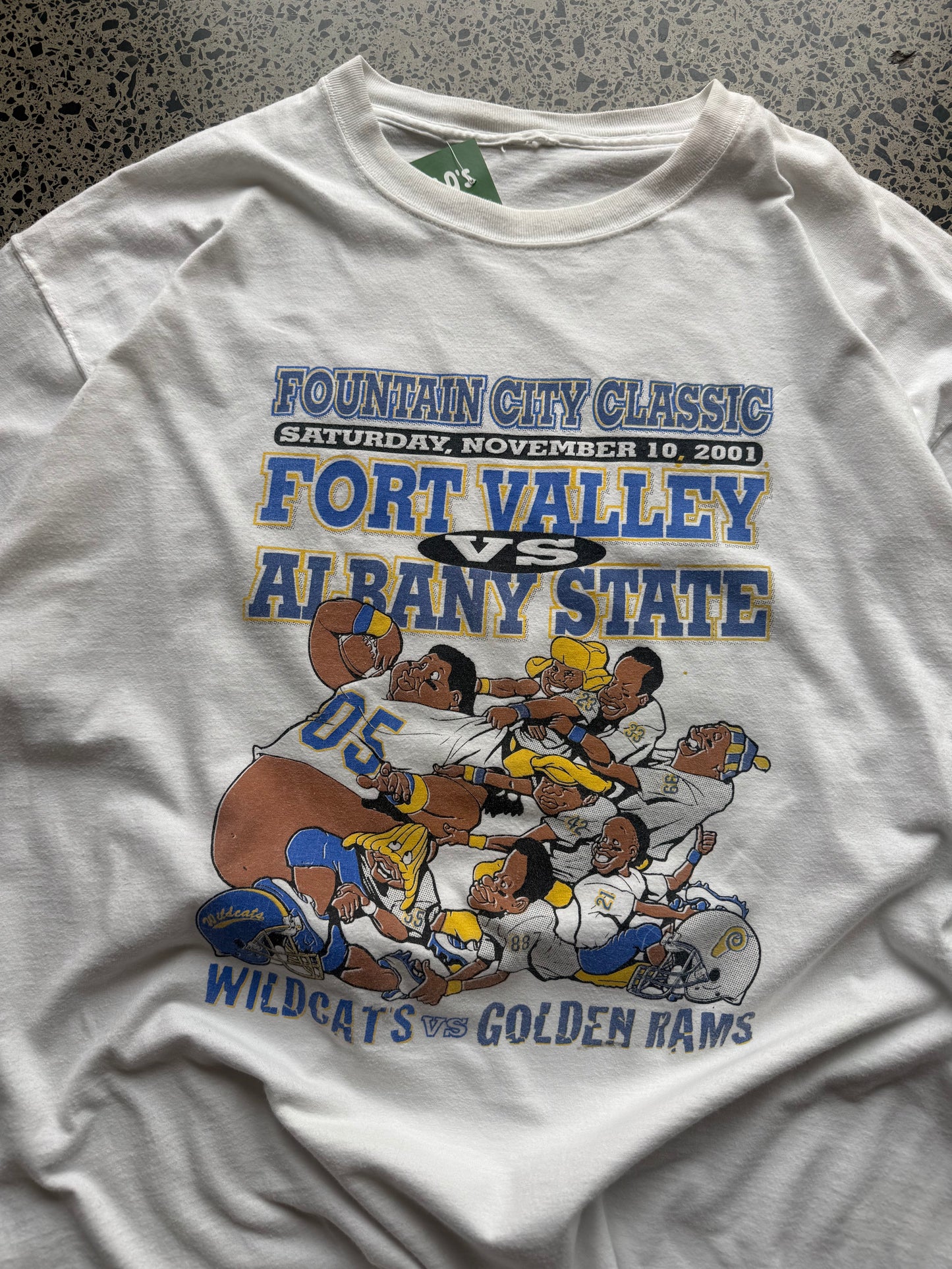 2001 Wildcats vs Golden Rams American Football Graphic Tee - 2XL