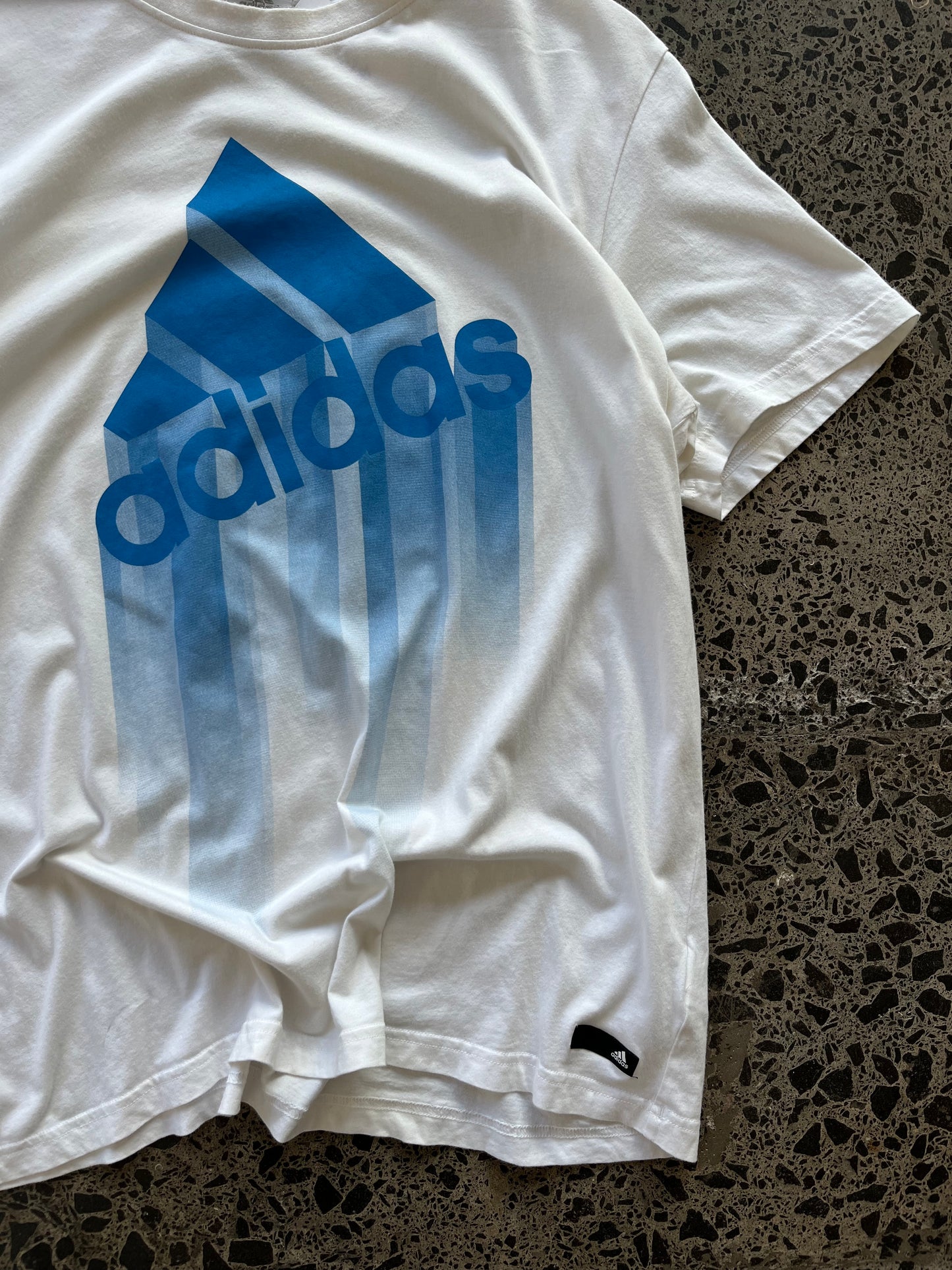y2k Graphic Adidas T-shirt - L