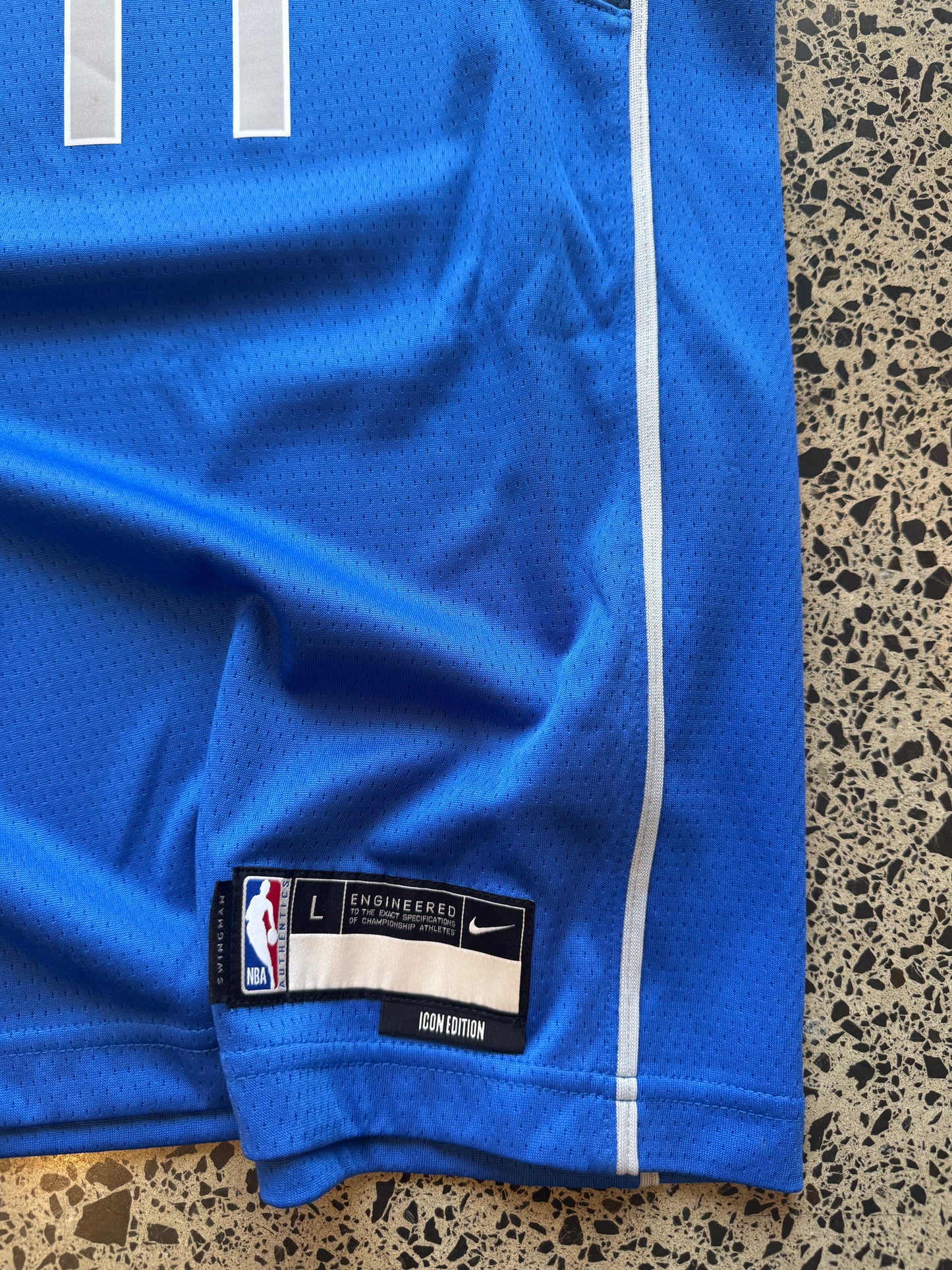 NBA Dallas Mavericks Luka Dončič #77 Jersey - L