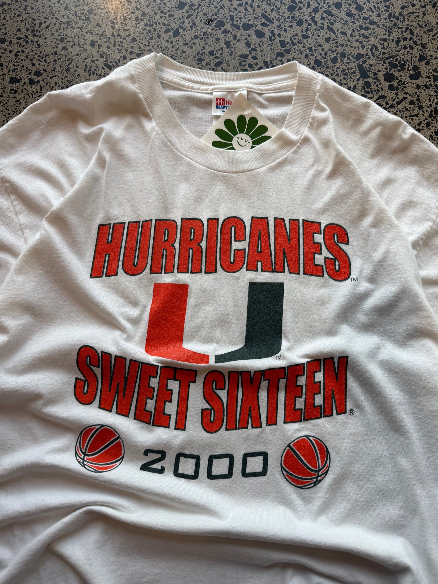 2000's Hurricanes Sweet Sixteen Graphic Tee - XL