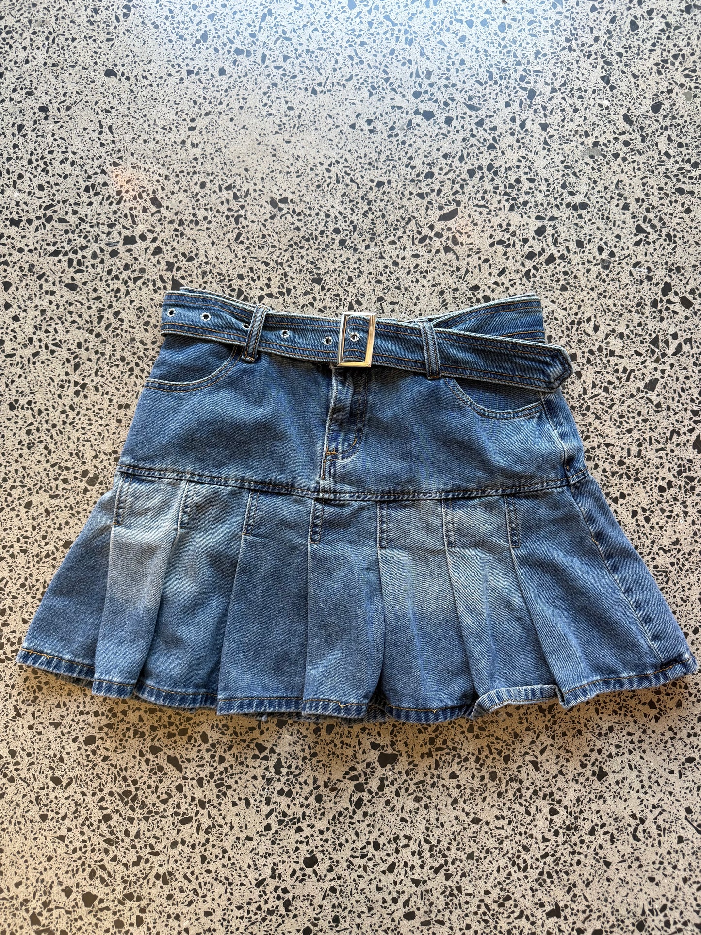 Pleated Denim Mini Skirt with Belt - S