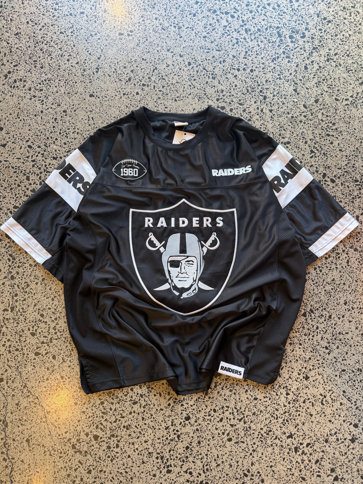 Vegas Raiders NFL Jersey - L