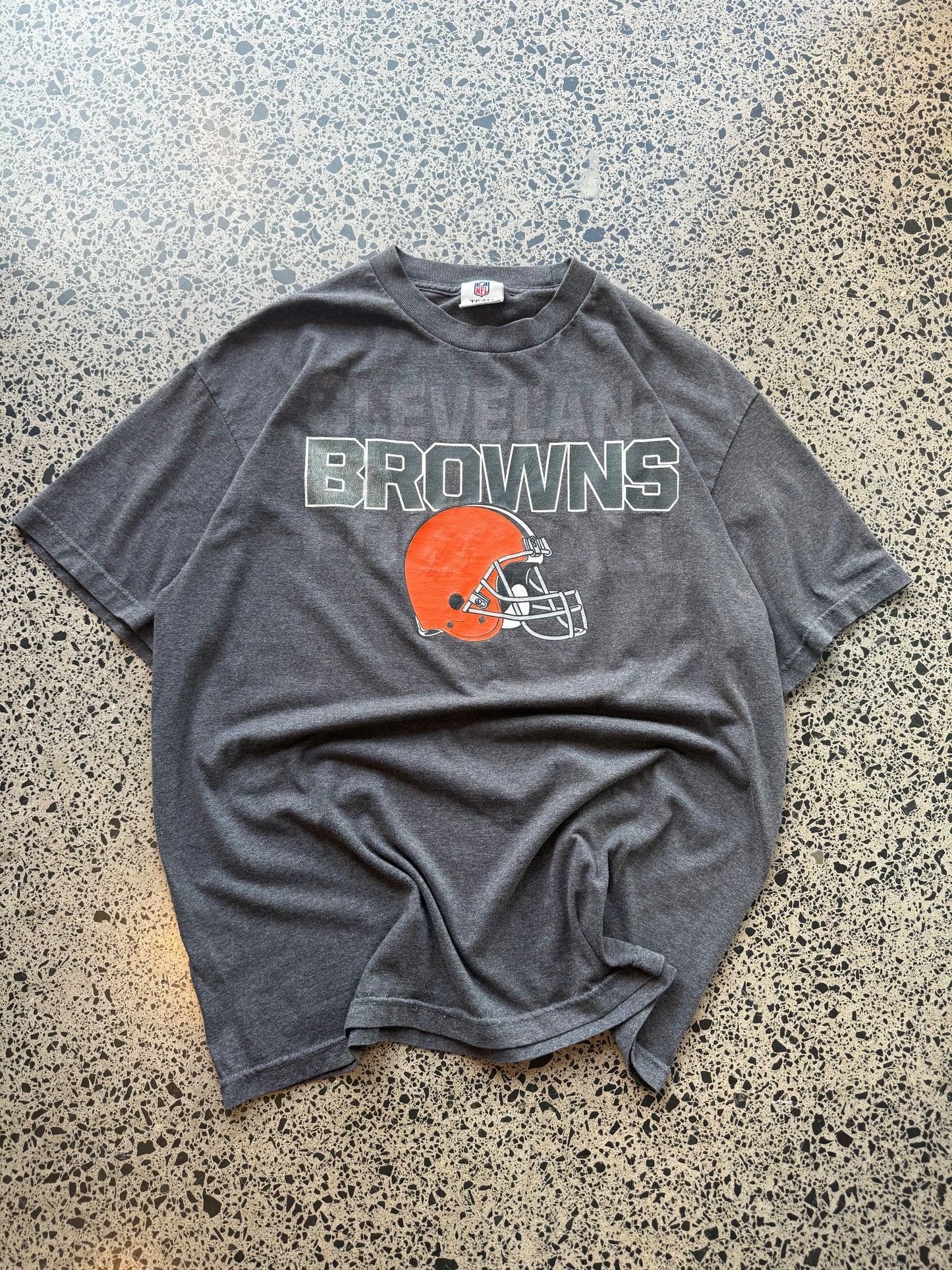 Cleveland Browns American Football T-Shirt - L