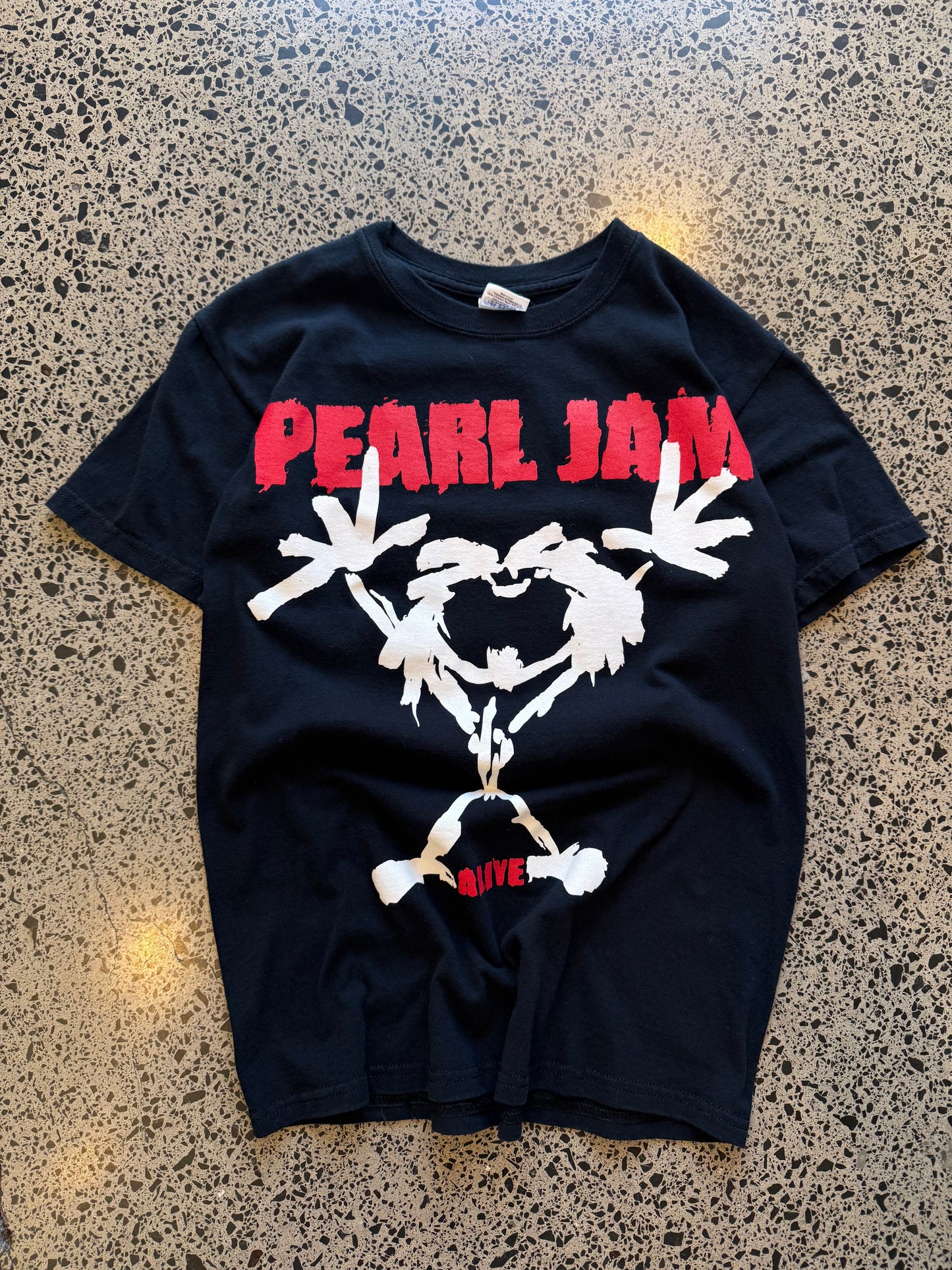 Pearl Jam Alive Black T-Shirt - Small
