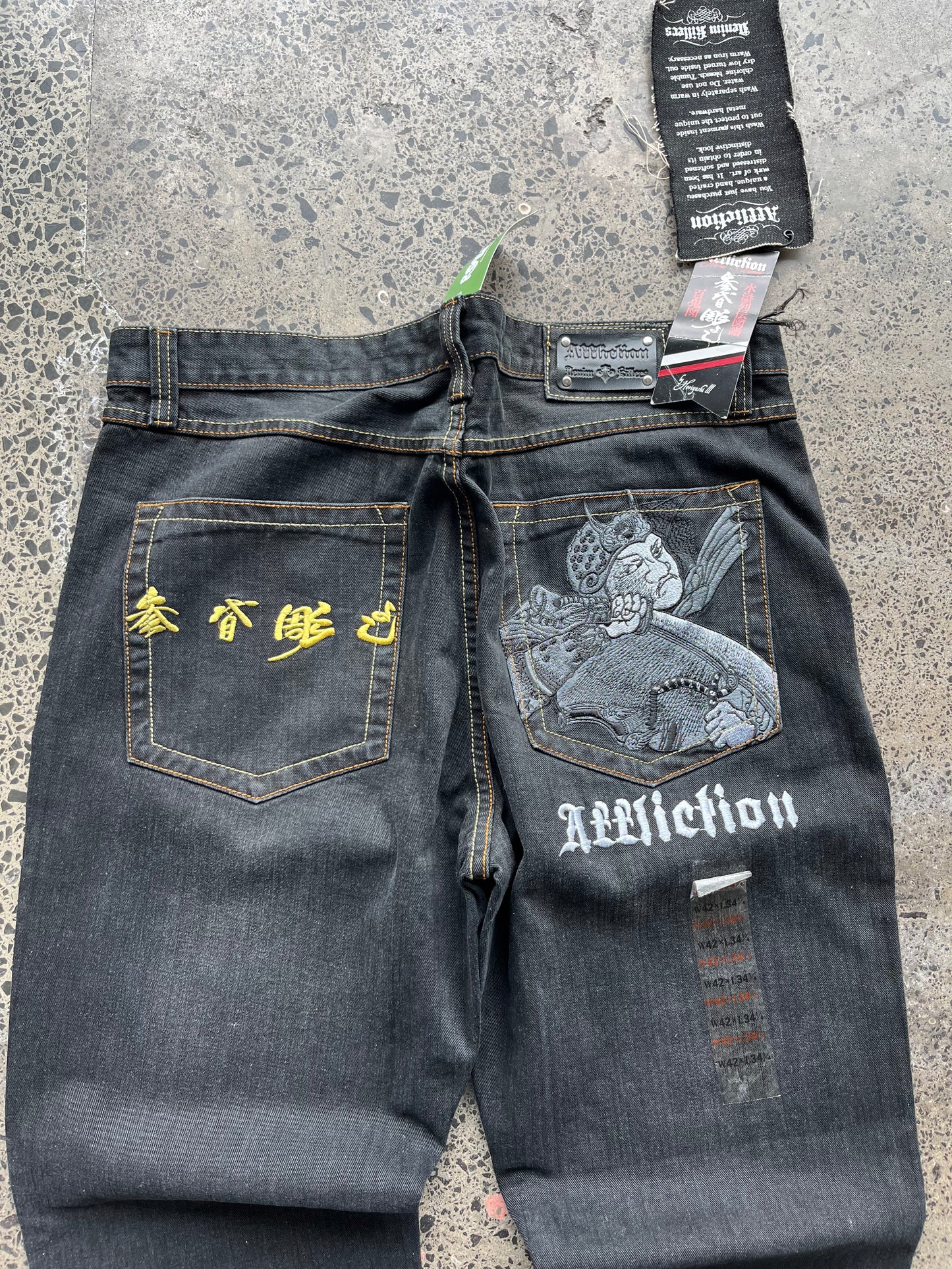 Dead stock Affliction Denim Jeans 42W x 24L