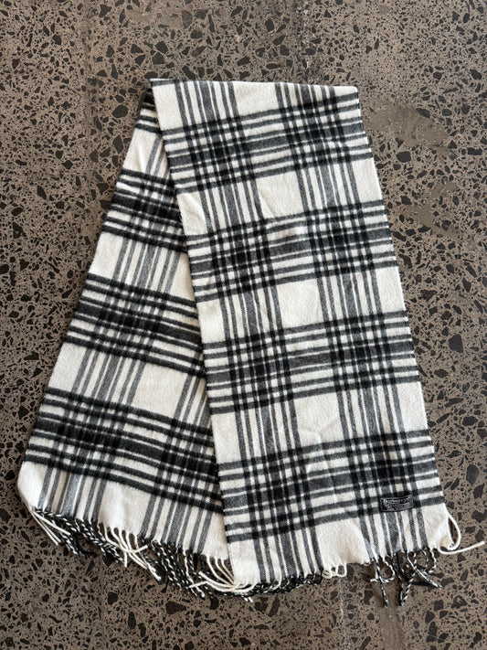 White Wool Burberry Scarf