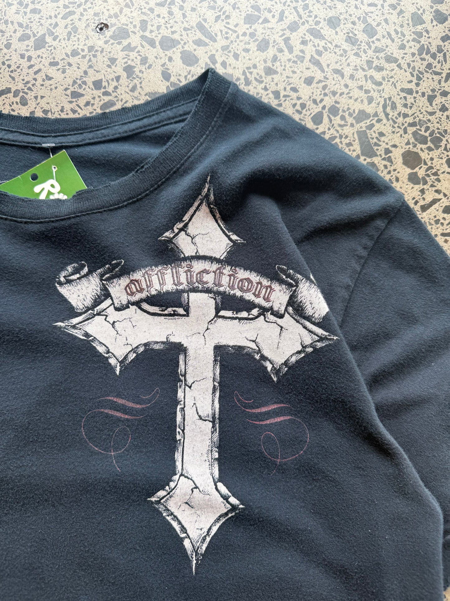 Affliction Skull & Cross Tee - S