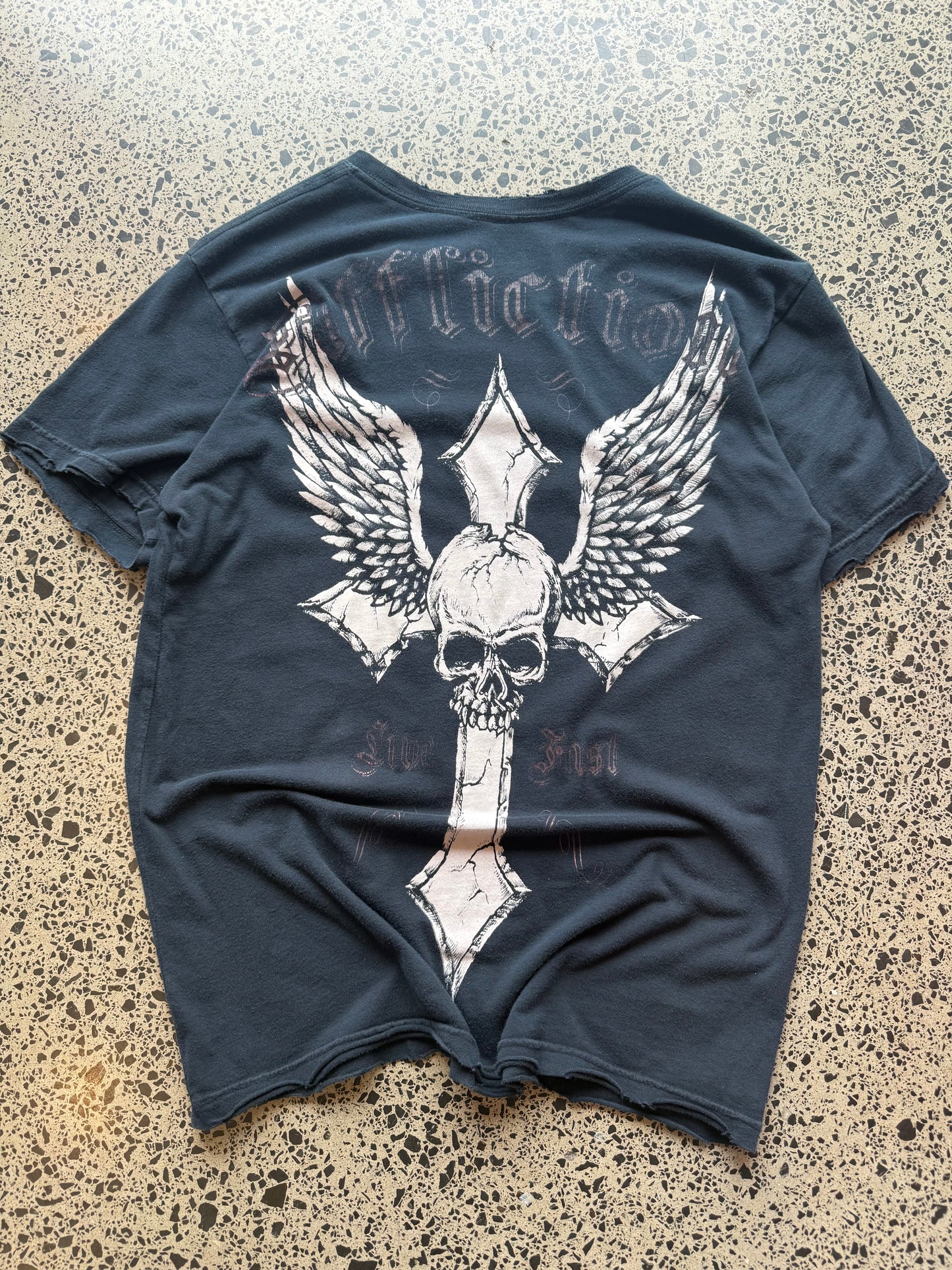 Affliction Skull & Cross Tee - S