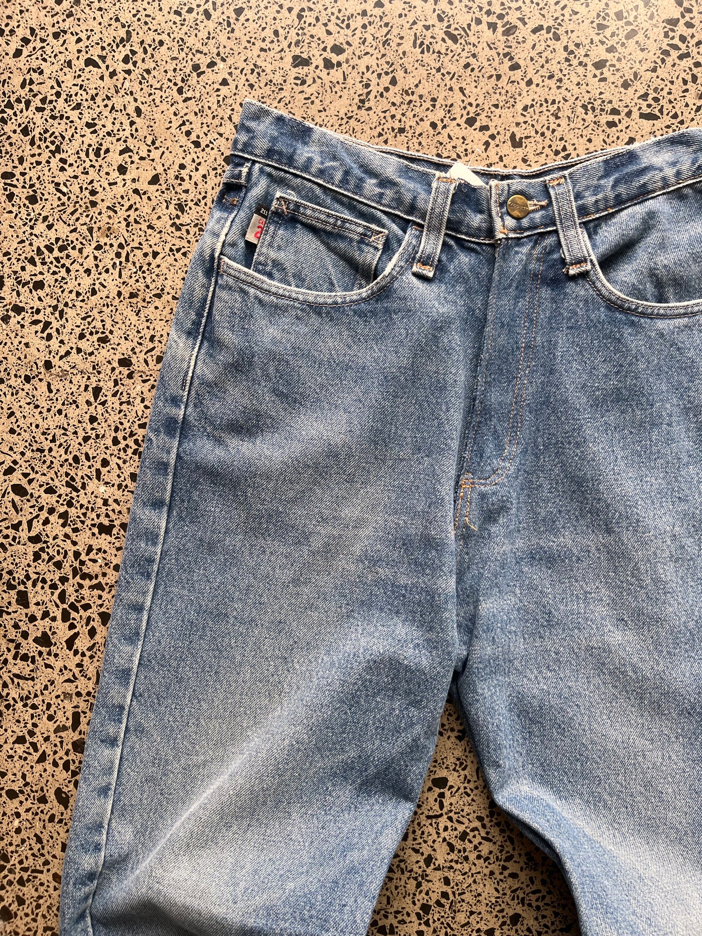 Carhartt Blue Denim Jeans - 8/10 Women’s, 30W by 32L