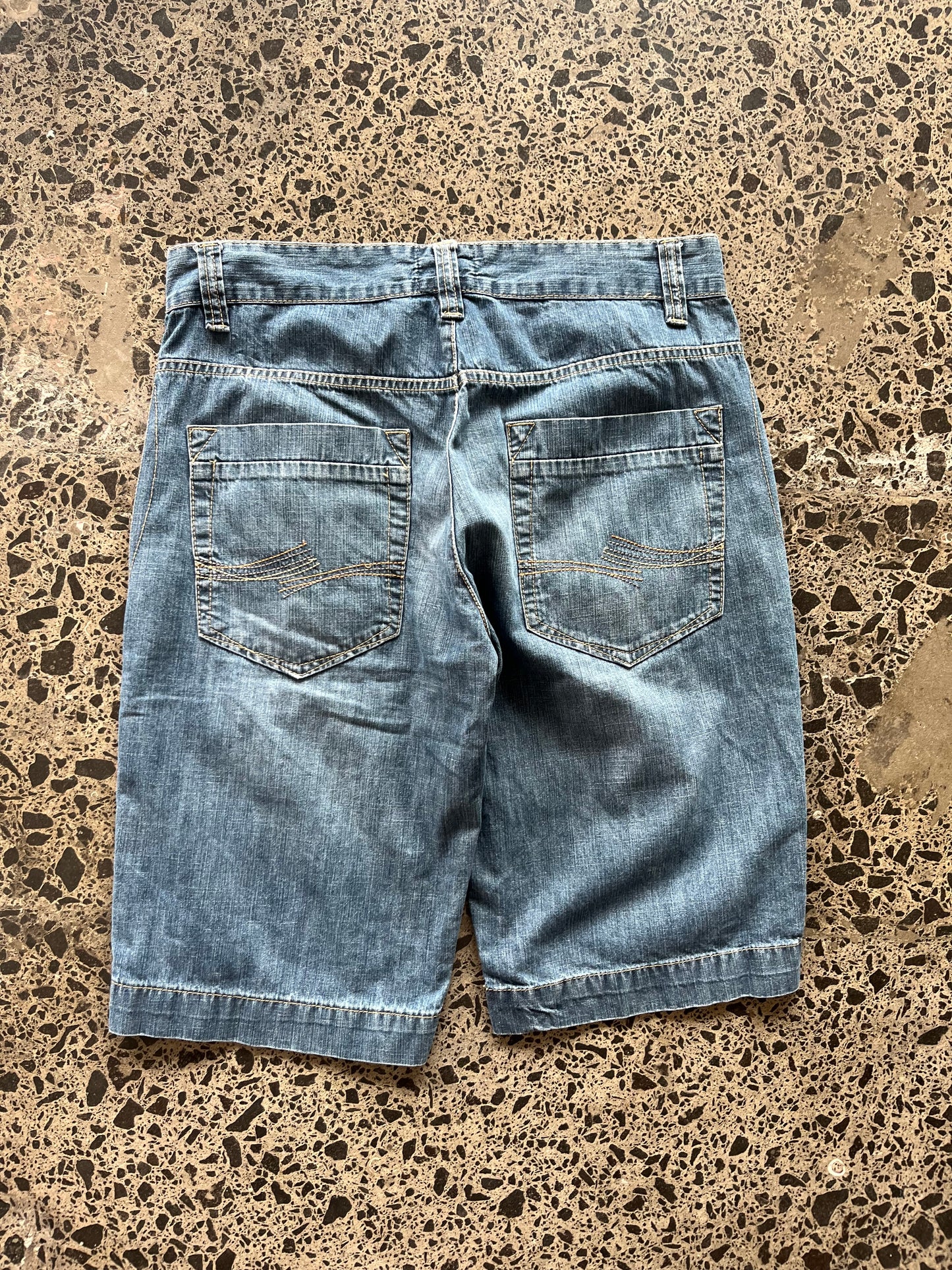 Double Pocket Blue hemmed Jorts - 34W