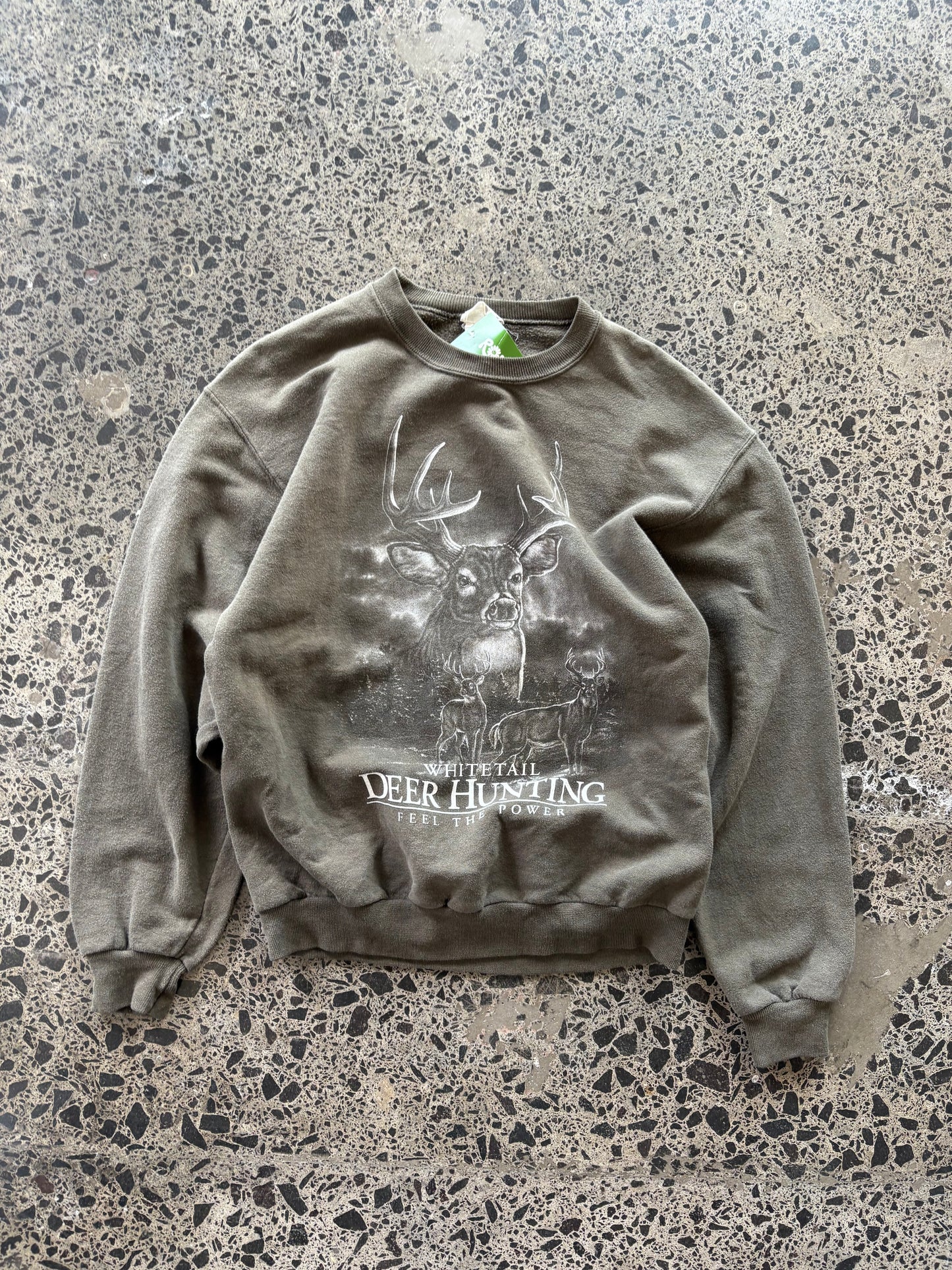 Deer Hunting Animal Crewneck - M