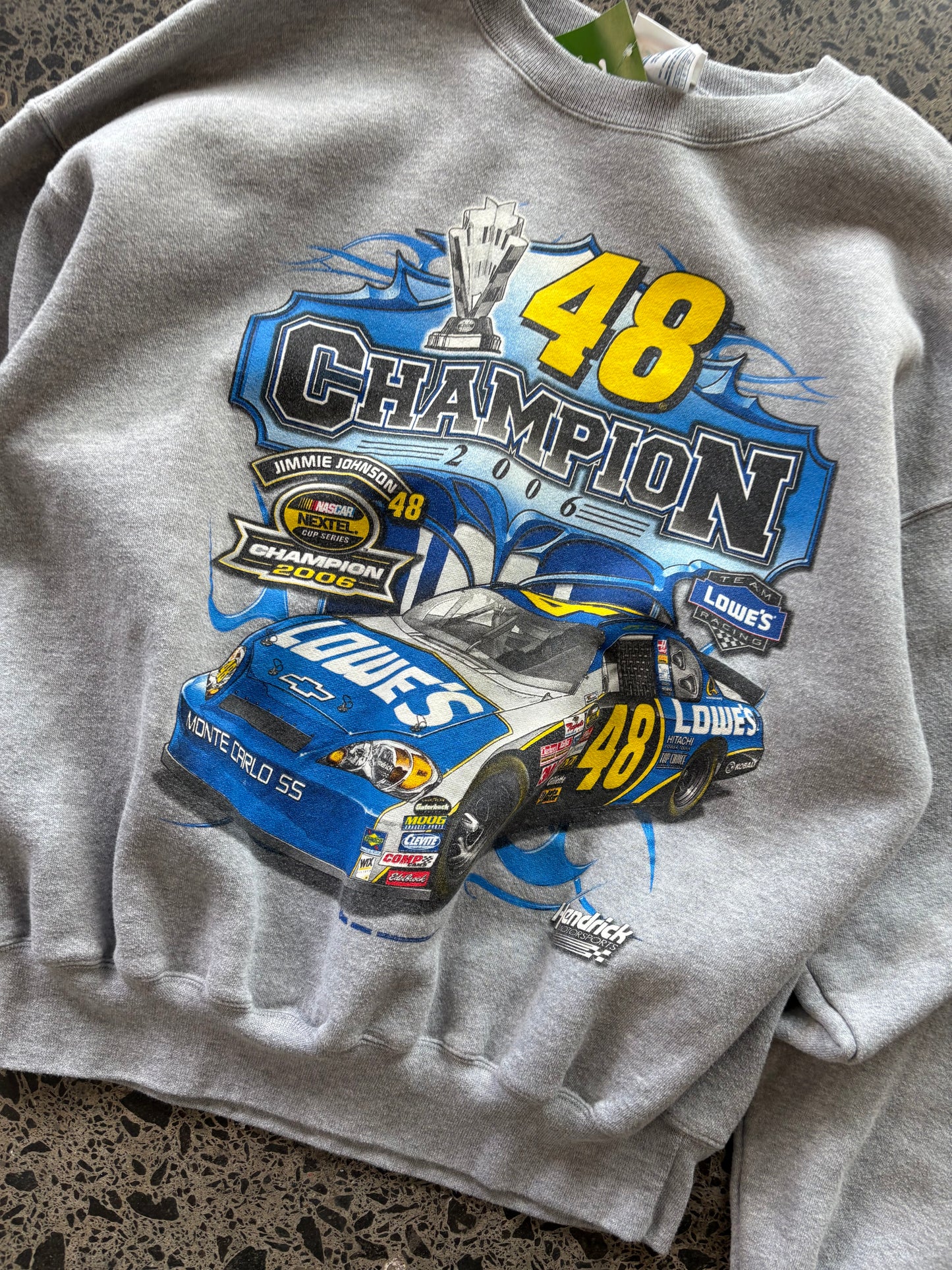 90's Chase Authentic's Nascar Racing Crew - L