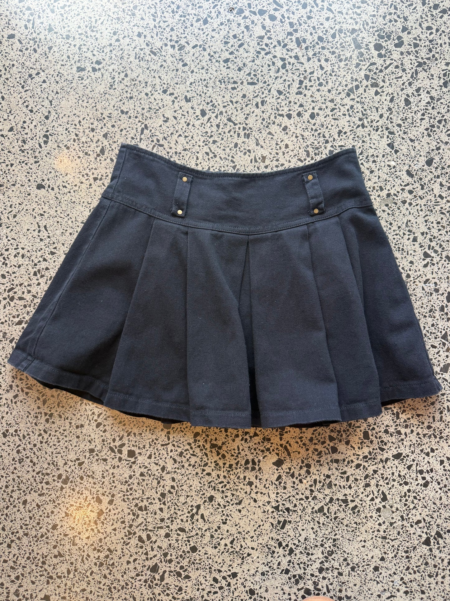 Pleated Black Mini Skirt - S