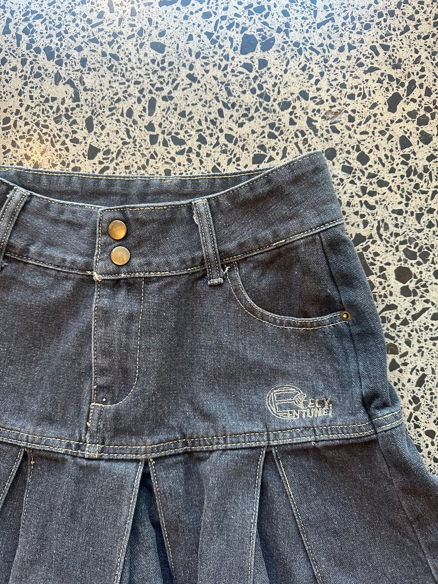 Black Pleated Mini Skirt - S