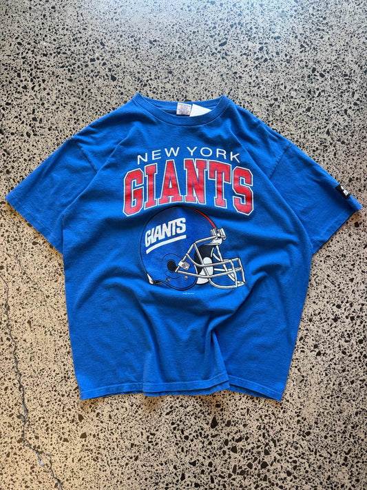 Vintage 90s New York Yankees navy t-shirt with bold  “New York” chest graphic. Size XL. Classic NFL sportswear