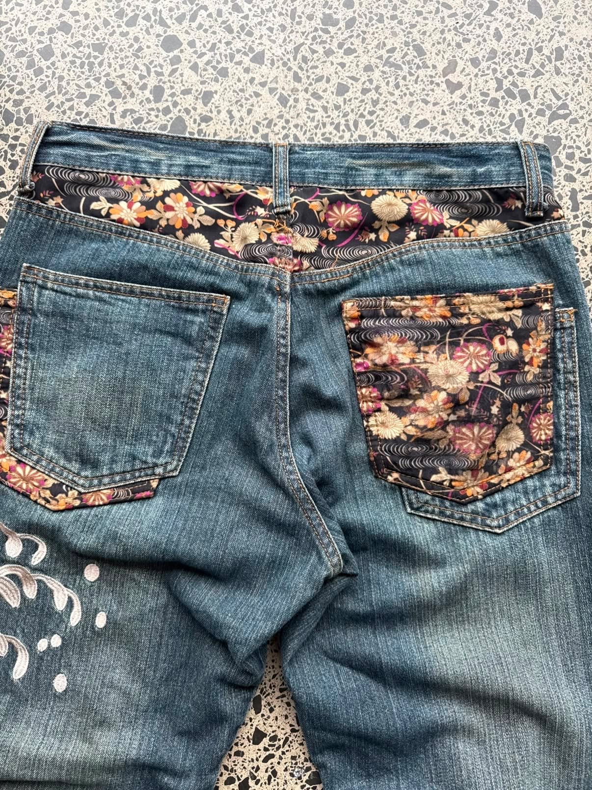 Japanese Embroidered Koi Fish Denim Jeans - 32W