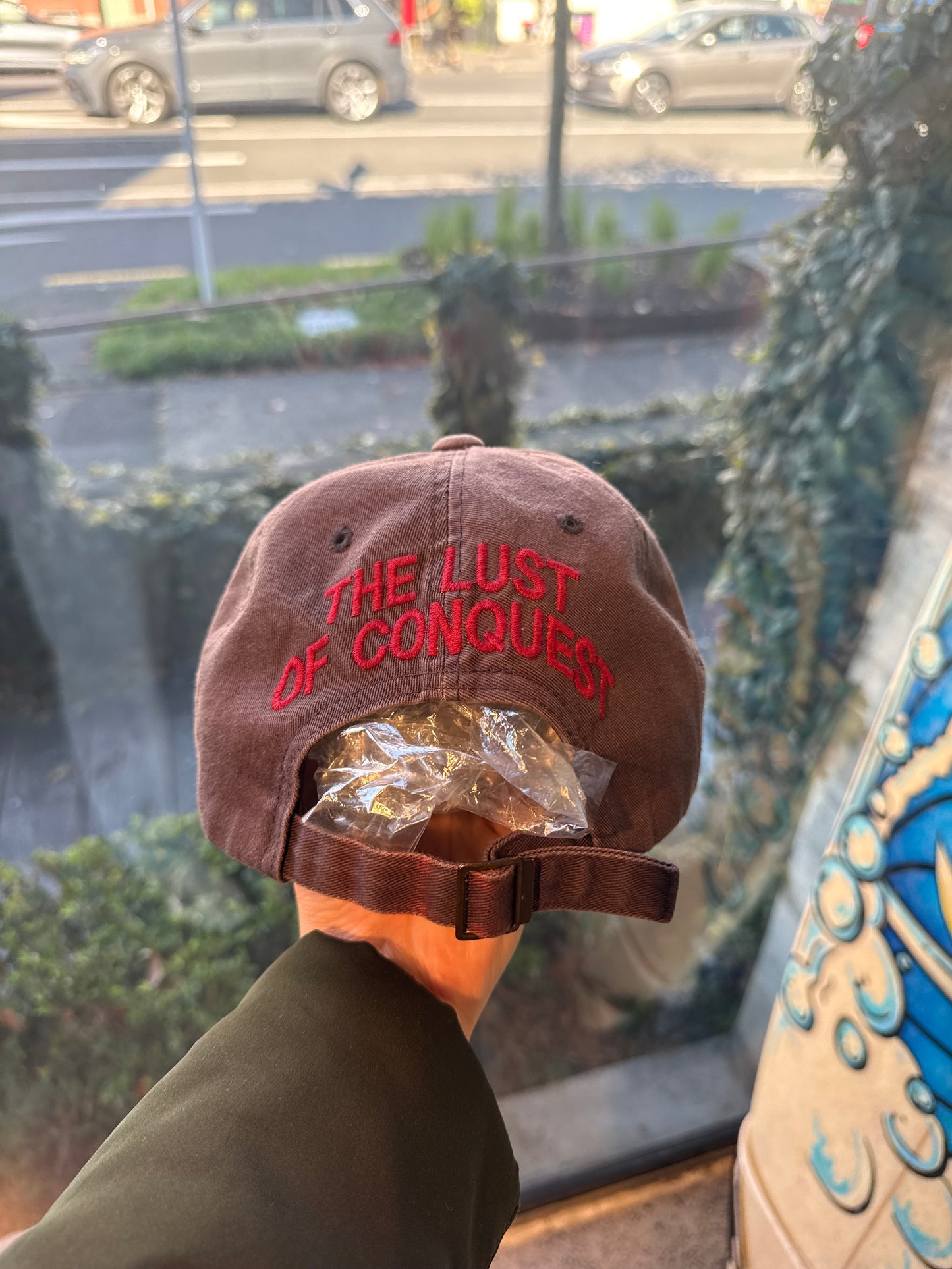 W Challenge Cap
