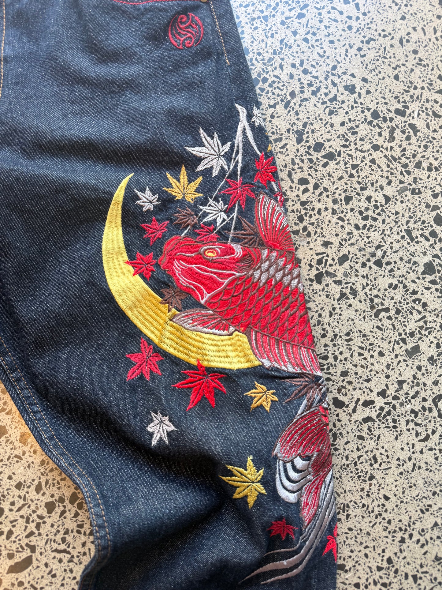 iKazuchi Japanese Embroidered Denim Jeans - 32W X 36L