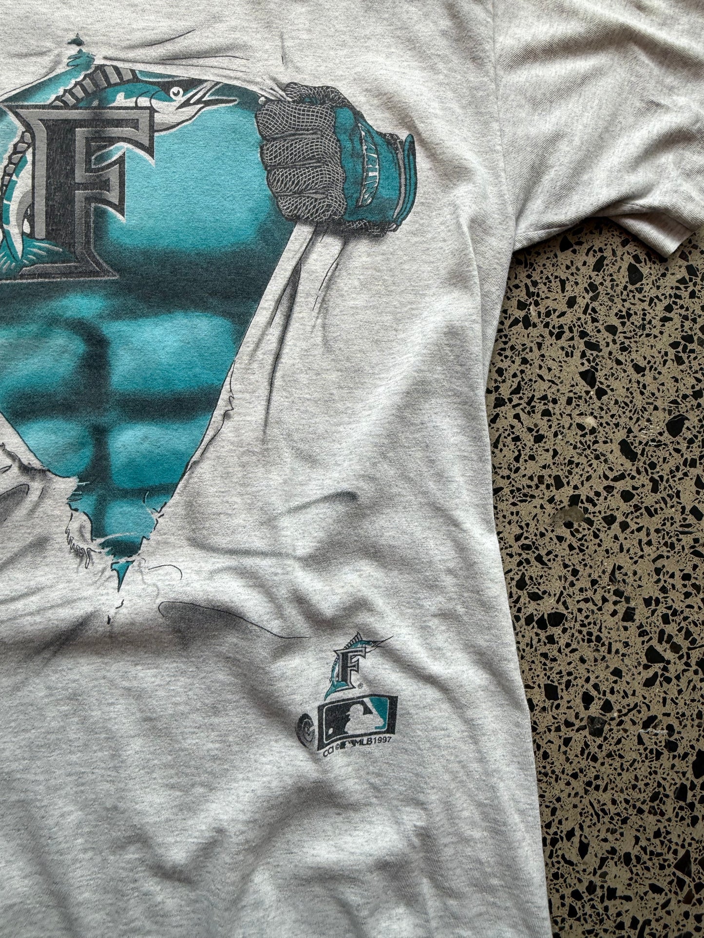 1997 Florida Marlins MLB T-Shirt  - L