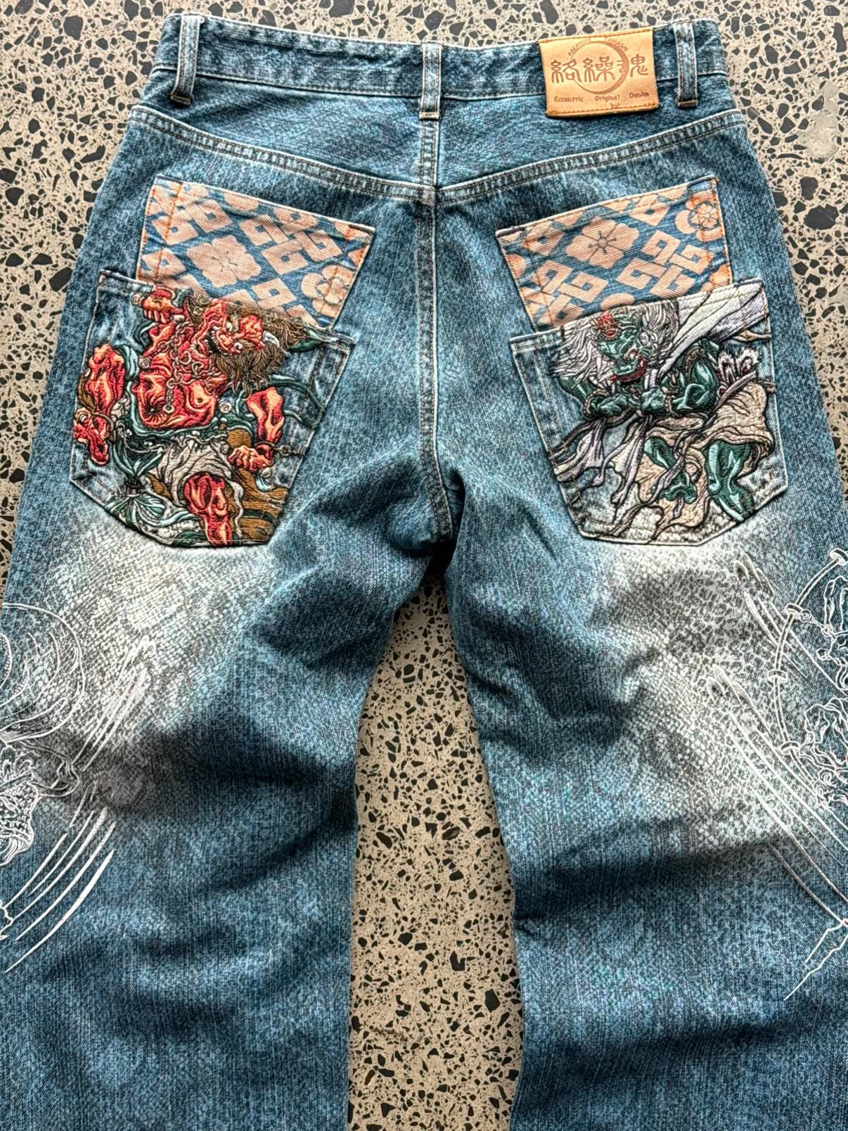 GRAIL Japanese Karakuri Tamashii Demon Warrior Embroidered Denim Jeans - 30W