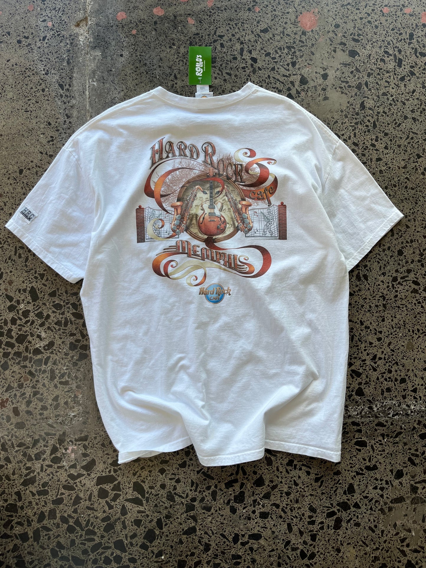 Graphic Hard Rock T-shirt - XL