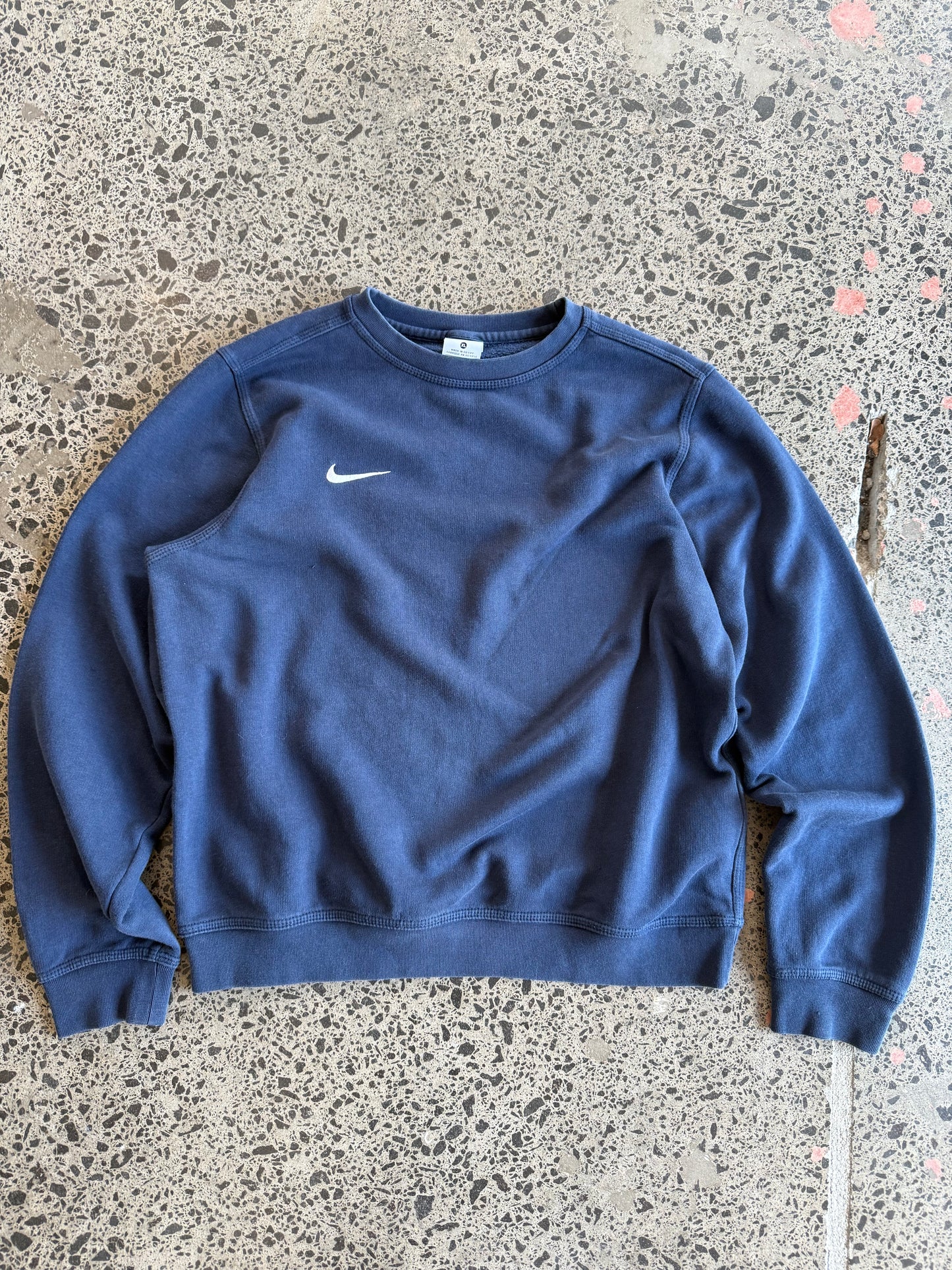 2010's Nike crewneck - Womens XL